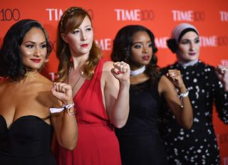 women's march founder calls on co-chairs to step down