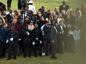 Kim Porter Funeral