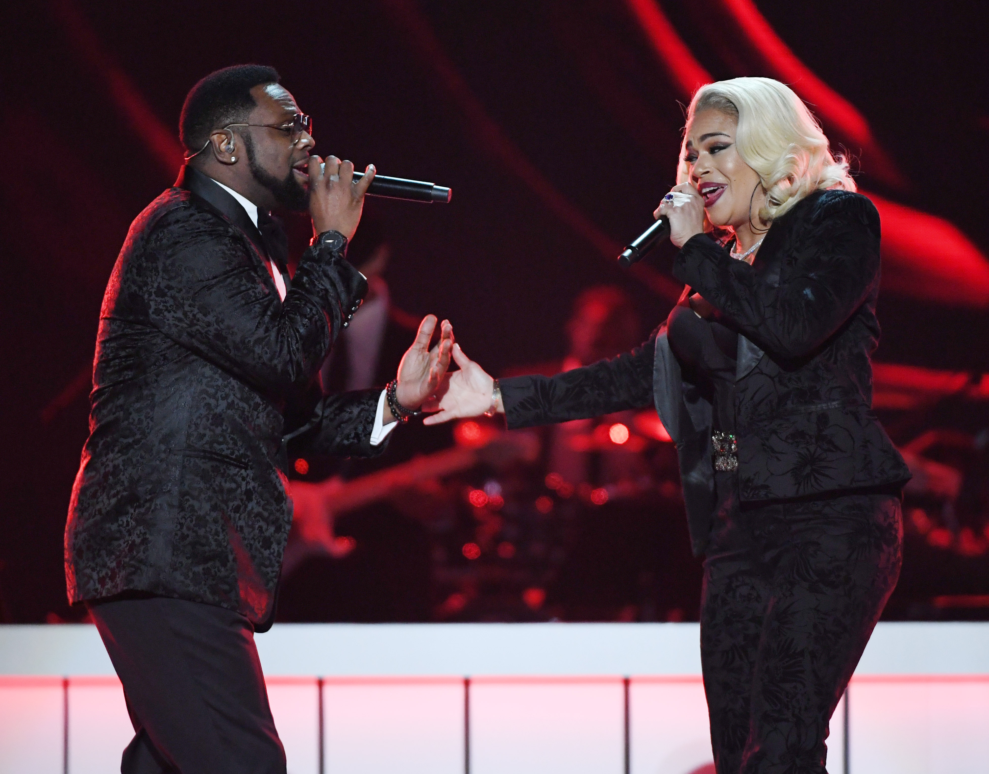 Soul Train Awards Some Powerhouse Sangers Demolish The Soul Cypher