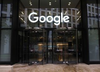 Google Staff Walk Out Over Women's Treatment In London