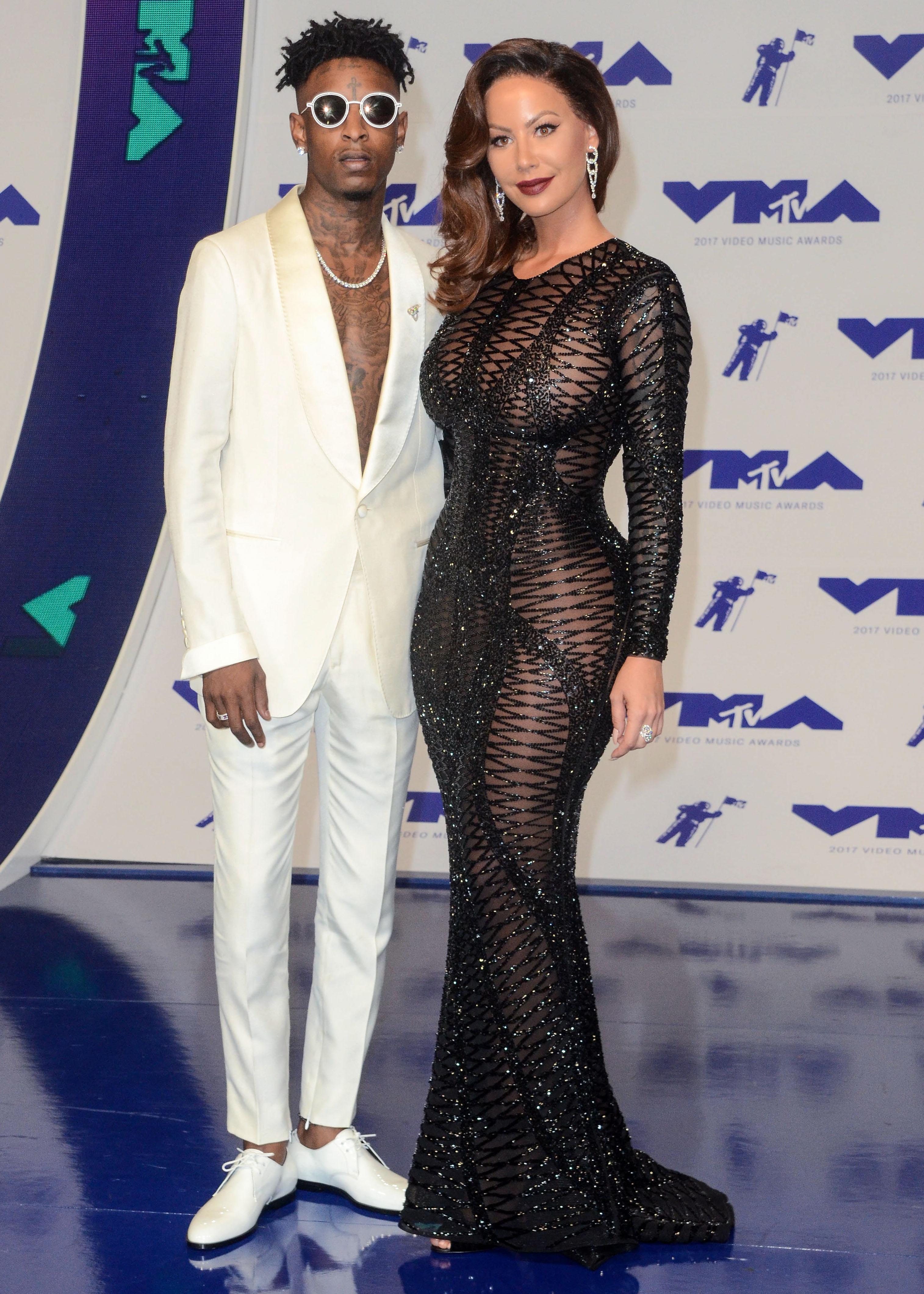 Amber Rose puts on a sizzling show for new beau 21 Savage