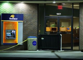 Five Killed After Gunman Opens Fire Inside A Florida Bank