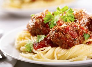 student dies after eating five days old pasta