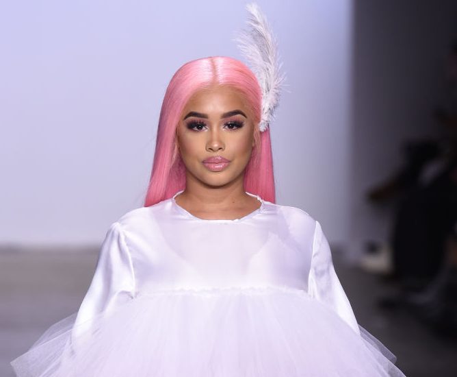 High Fashion Glo' Up: Dream Doll Struts Her 5 Foot Frame Down Alessandro  Trincone Runway - Bossip