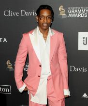 Clive Davis' Pre-Grammy Salute To Industry Icons