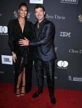 Clive Davis' Pre-Grammy Salute To Industry Icons