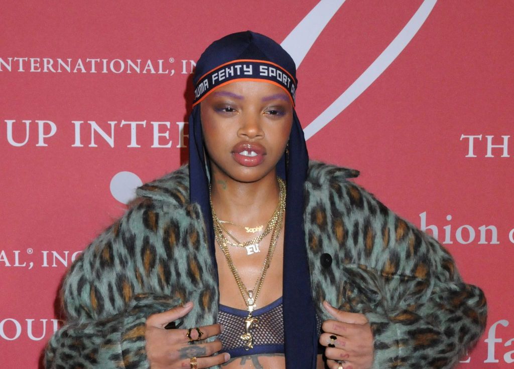 Grab A Tissue Slick Woods Reunites With Her Mom After 17 Year Prison