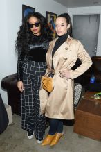 H.E.R Performs at Modcloth