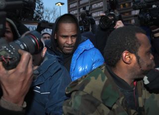 R. Kelly Appears In Court For Aggravated Sexual Abuse Charges