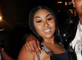 Ariana Fletcher Twerks Her Cakes For Kash Doll Concertgoers To "E*t Me