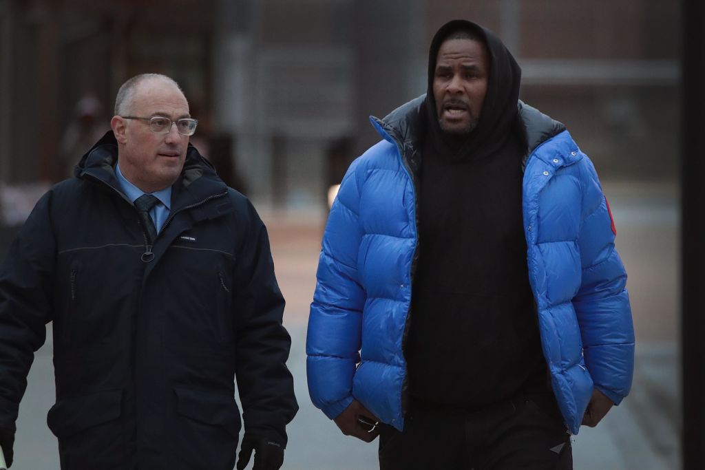 R. Kelly Appears In Court For Aggravated Sexual Abuse Charges