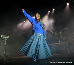 Nas and Erykah Badu perform at State farm arena