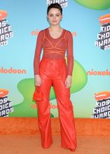 Joey King attends 2019 Nickelodeon Kids Choice Awards