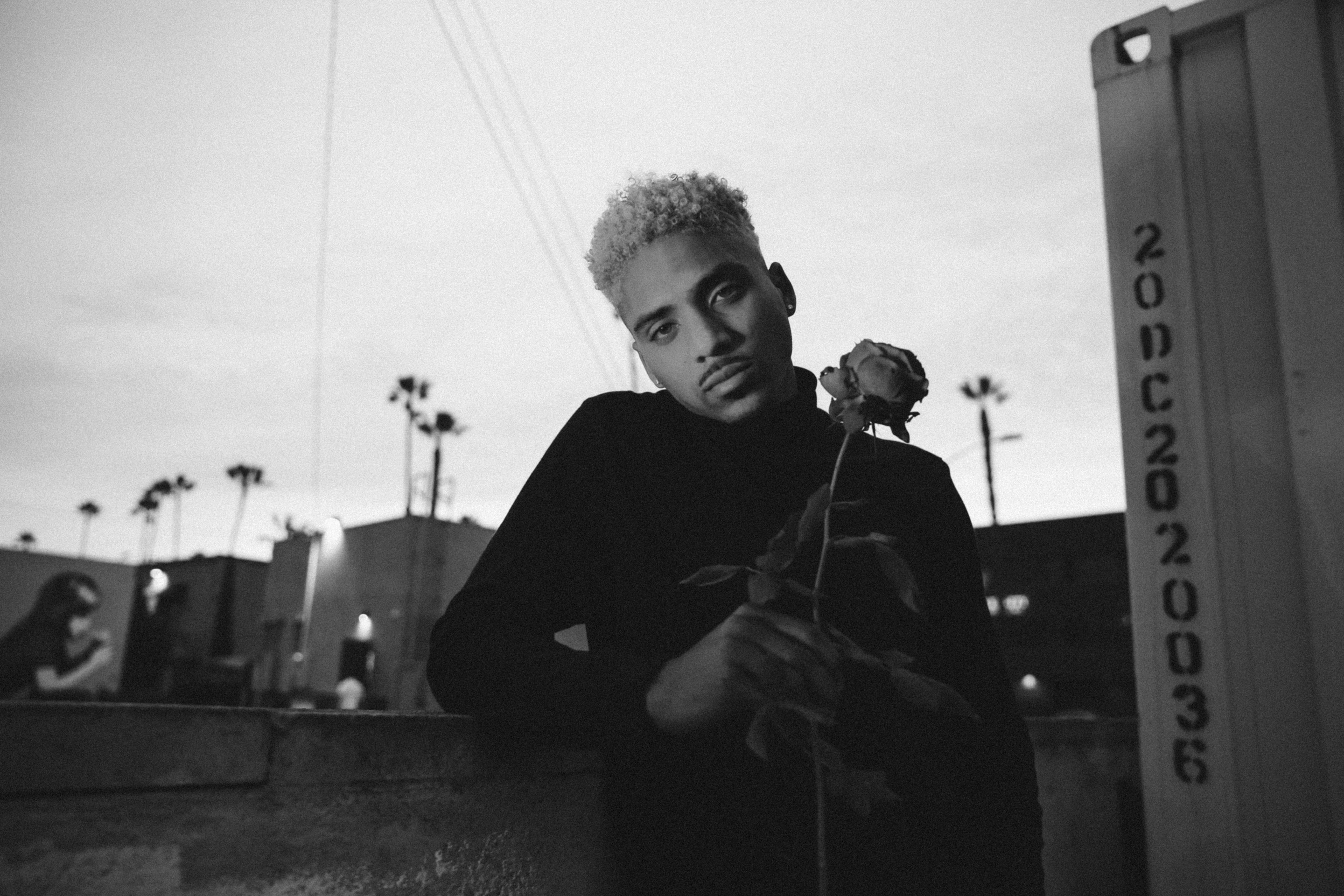 Singer Mitch Drops Visuals For Sexy Feature Track "Motivated"