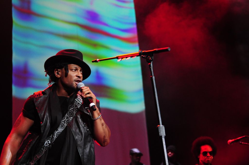 D'Angelo, D'Angelo Songs, Brown Sugar, Voodoo