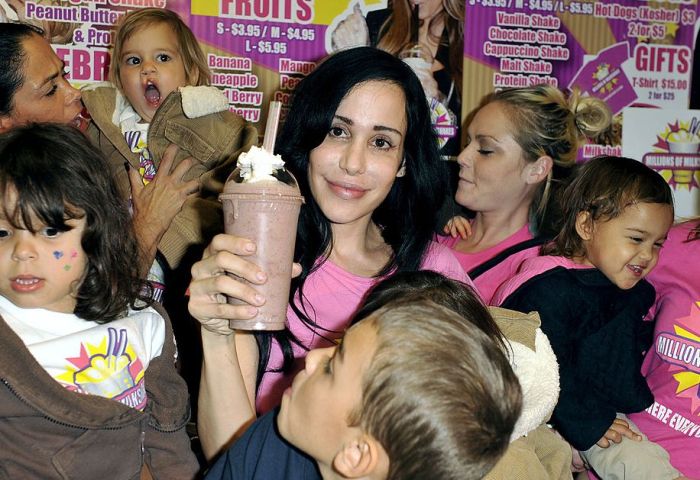 Octomom Nadya Suleman & Her 14 Children Launch Their Shake At Millions Of Milkshakes