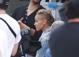 Will Smith Gets A Visit From Jada Pinkett Smith On Set Of Bad Boys 3 In Miami