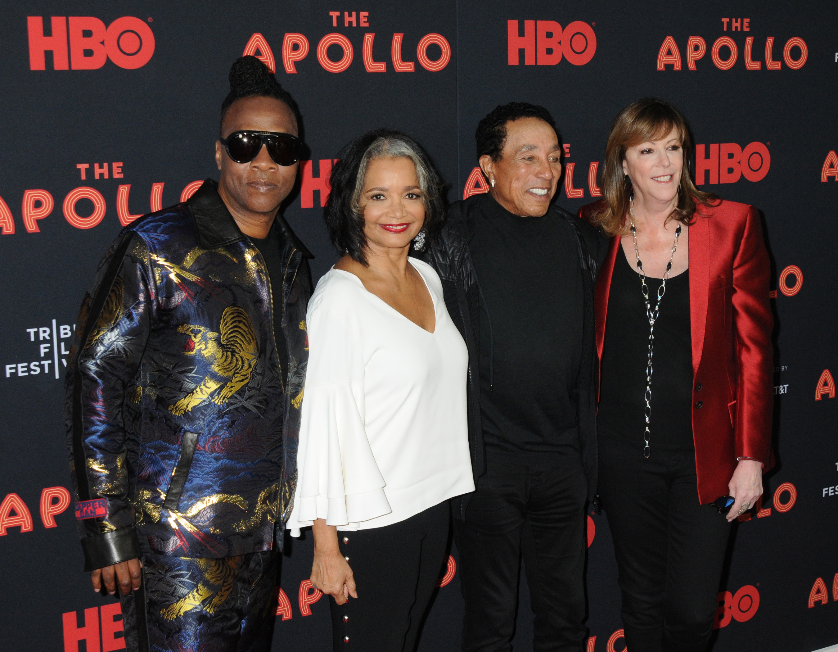 Roger Ross Williams Jonelle Procope Smokey Robinson Jane Rosenthal The Apollo Premiere At The Tribeca Film Festival