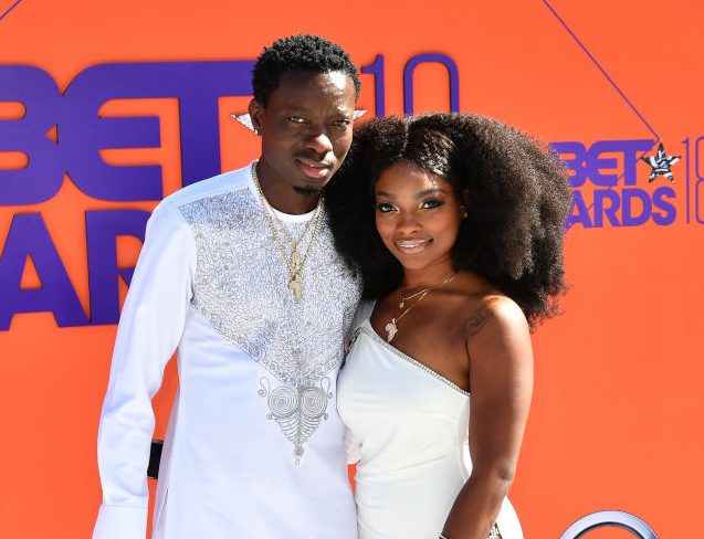 Michael Blackson: Hollywood comedian fly en girlfriend to Ghana for parents  approval - BBC News Pidgin