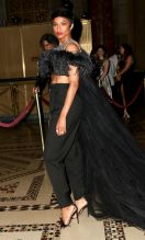 Ciara wears short wig or hairstyle