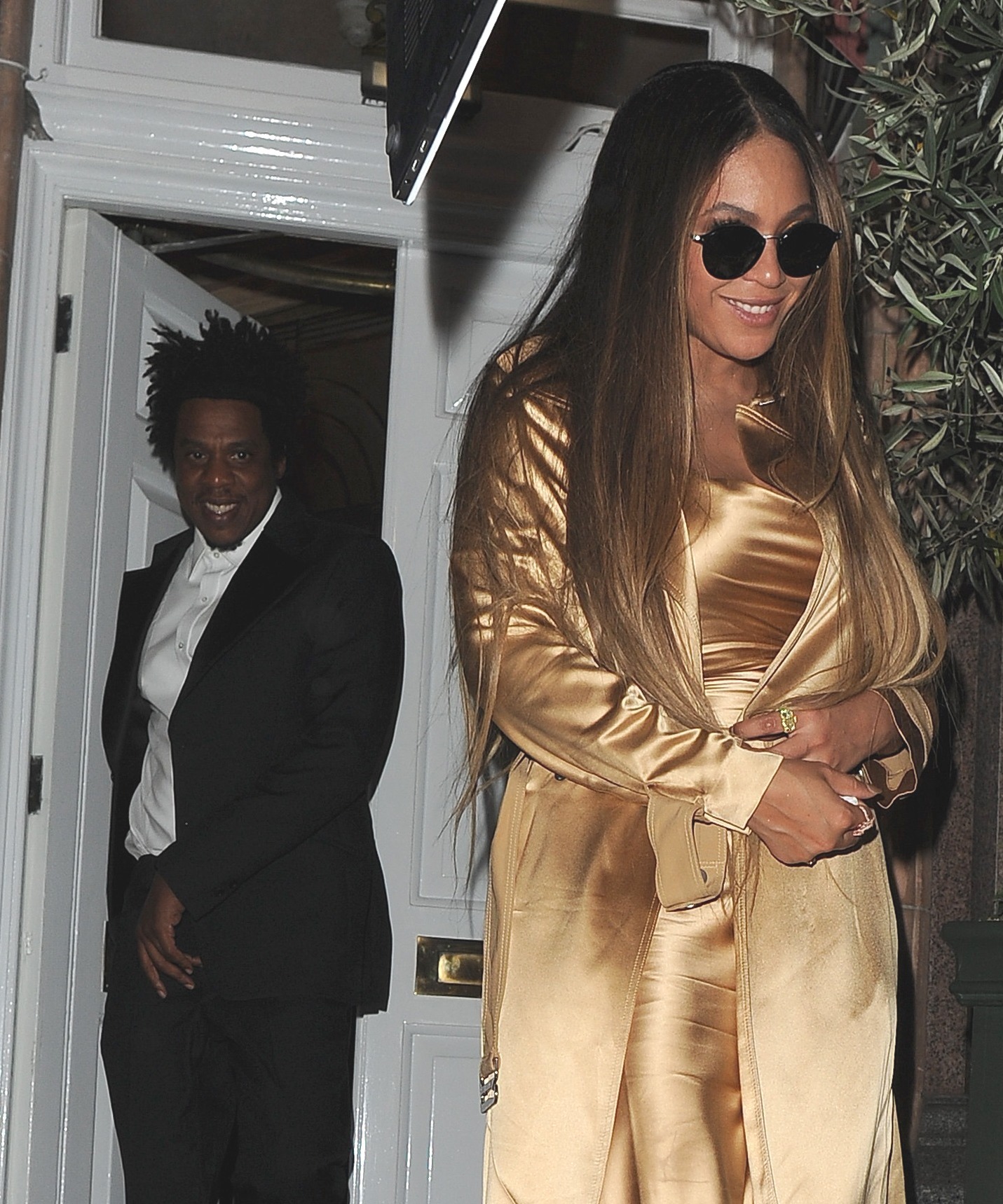 Beyonce Jay-Z and Seth Rogen party at Harry's until 4 am in London