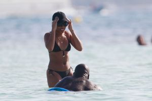 Shaquille O'Neal goes swimming in Formentera, Spain with new girlfriend