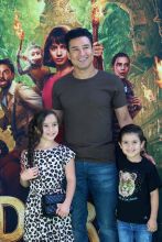 Mario Lopez and kids Dora And The Lost City Of Gold Premiere