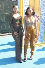 Chloe x Halle Bailey Fox's Teen Choice Awards