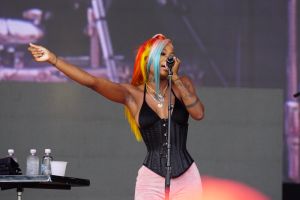 ONE Music Fest 2019/Day 1