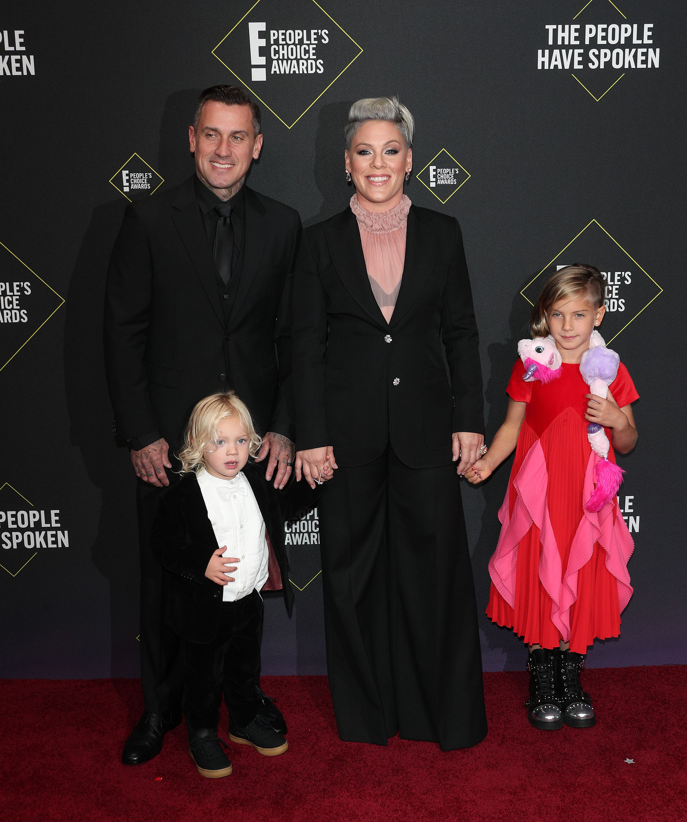 Pink and Carey Hart with kids Willow and Jameson 45th Annual Peoples Choice Awards in Los Angeles