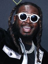 T Pain 45th Annual Peoples Choice Awards in Los Angeles
