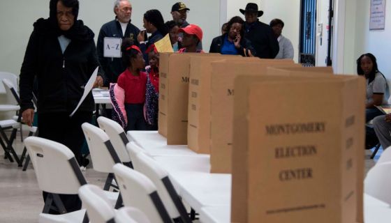 Steven Reed to be sworn in as Montgomery, AL's first Black Mayor