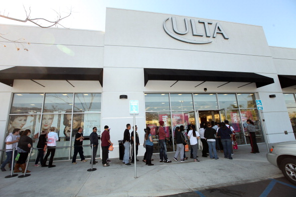 Katy Perry Lashes By Eylure Exclusive Pre-sale At ULTA Beauty In Burbank, CA Draws A Crowd On February 18, 2012