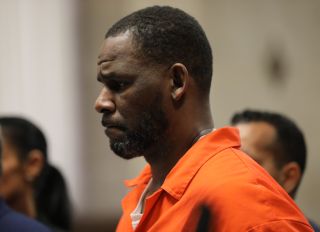 R Kelly In Court