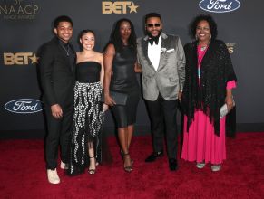 Anthony Anderson's family at The 51st NAACP Image Awards