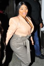Lil Kim has dinner at Craig's in West Hollywood