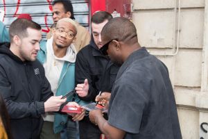 Kim Kardashian West, Daughter North West, Kourtney Kardashian And Daughter Penelope In Paris