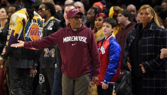 Spike Lee showed up at the Knicks game proudly sporting a Charles