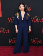 Lana Condor Mulan Premiere In Los Angeles
