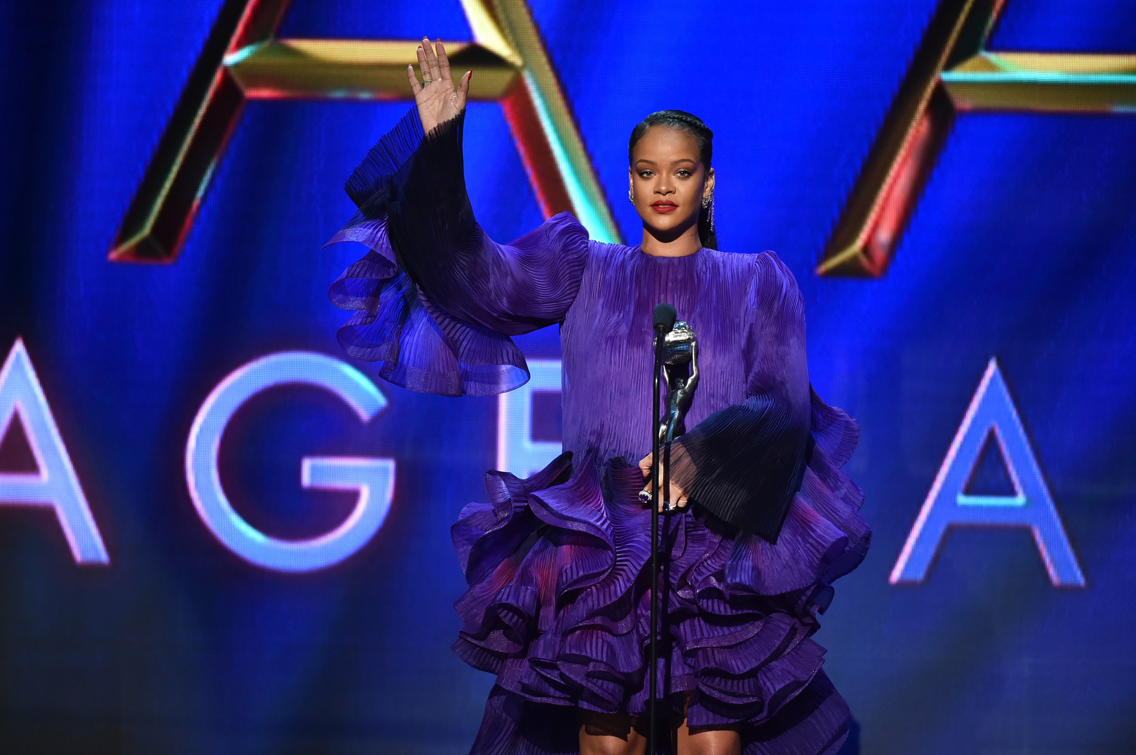 Rihanna during acceptance speech