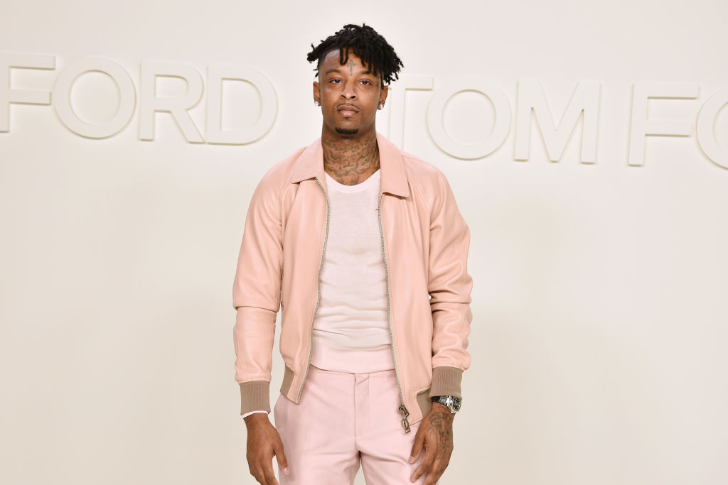 21 Savage Shows Off Blue Hair in Instagram Post - wide 10