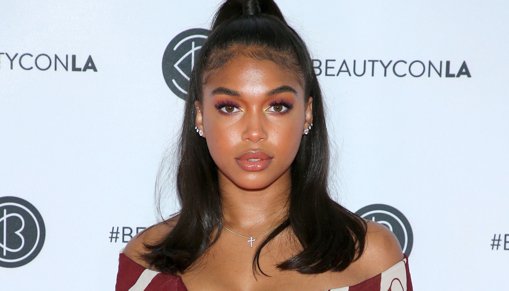 Beautycon Los Angeles 2019 Pink Carpet - Arrivals