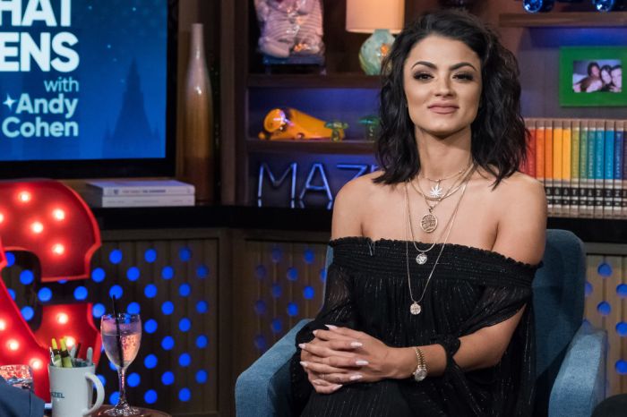 Watch What Happens Live With Andy Cohen - Season 15