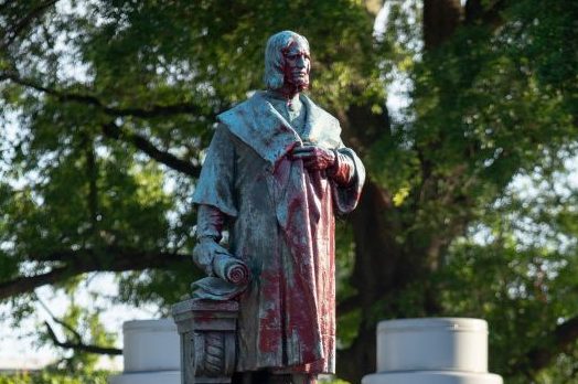 US-POLITICS-RACISM-UNREST-STATUE