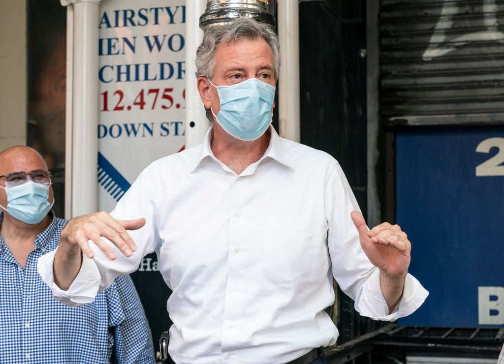Mayor Bill de Blasio arrives for haircut as NYC enters Phase...