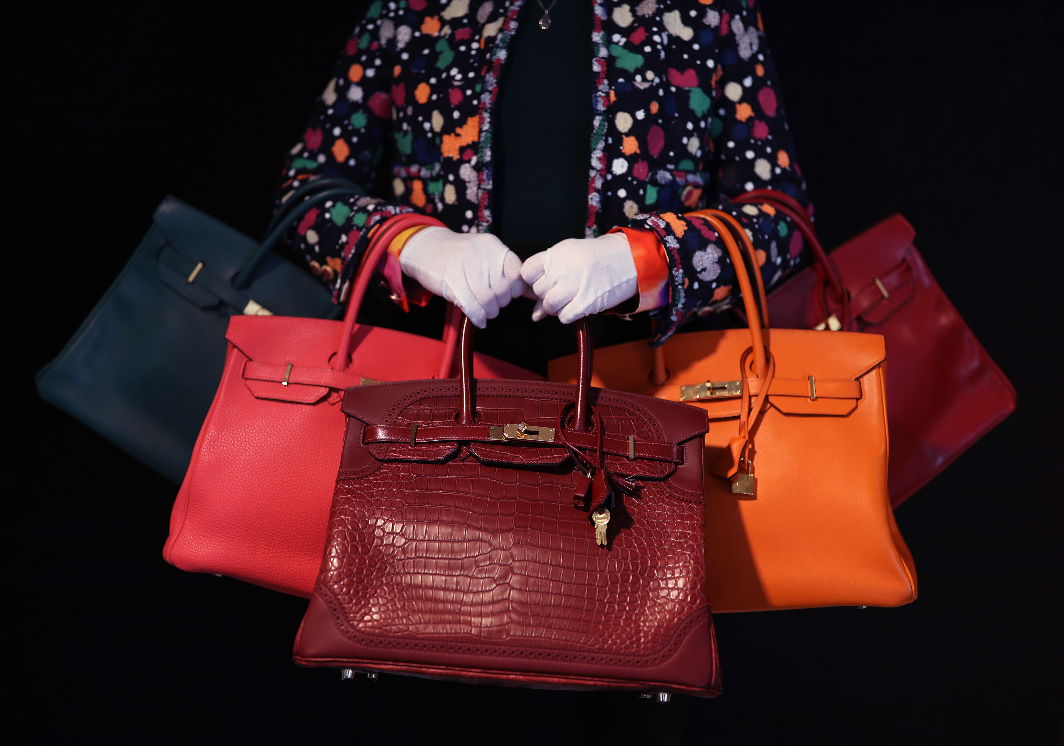 Normalizing Black Women and Luxury: Hermes Birkin Bags are Trending, What's  the Issue? #BlackGirlsDeserveBirkins – Fashion Bomb Daily