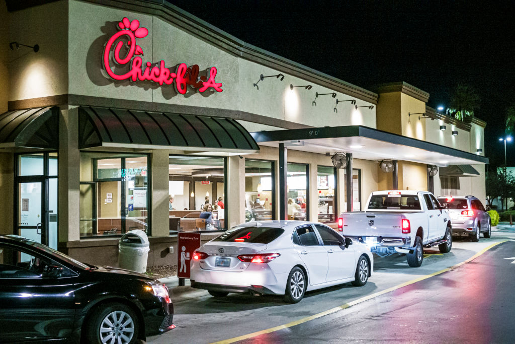 Florida, Brooksville, Chick-fil-A, fast food chicken restaurant, drive thru line due to Pandemic