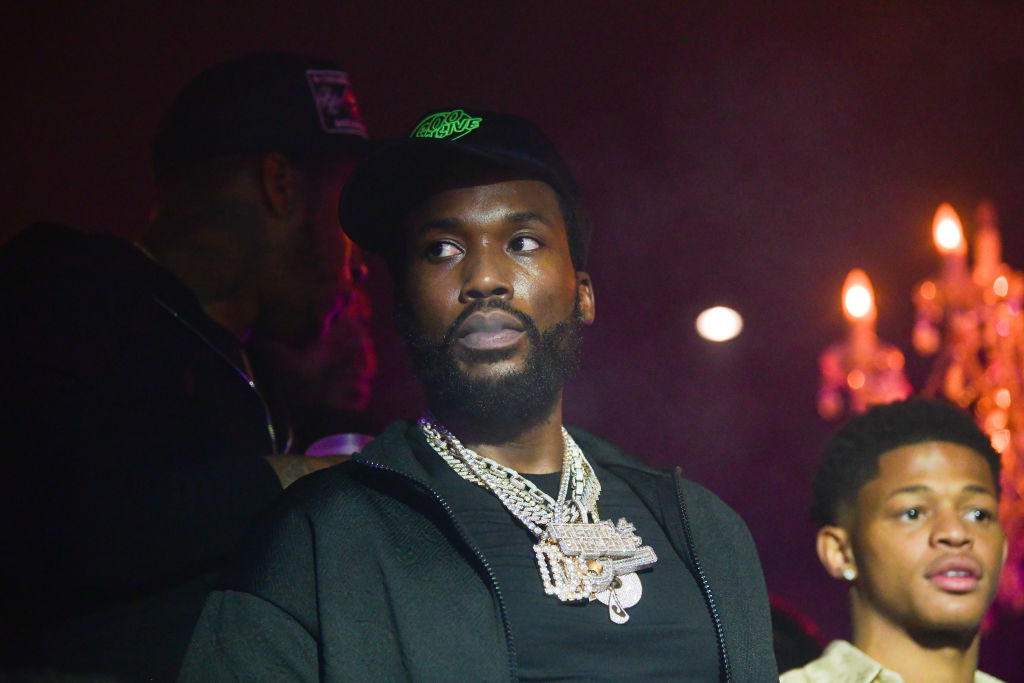 Meek Mill Gets Clowned For Giving Kids Selling Water On The Street $20