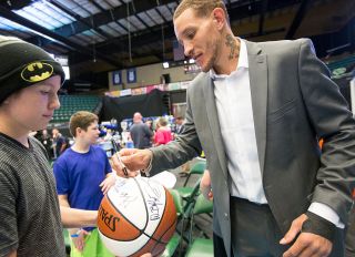 Delonte West With Fans At Dr. Pepper Area In 2015