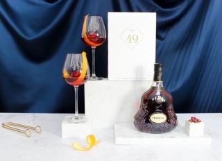 Hennessy X.O 49 Commemorative Cocktail Set